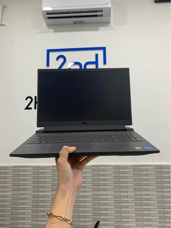 Laptop Dell G15 5511 - i7-11800H - RTX 3060 6gb - Ram 16gb/ssd 512gb - Màu đen - Pin 38% - Ngoại hình: 97% - Màn ám hồng - Kèm sạc