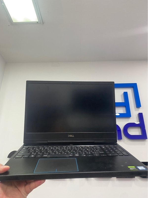 Laptop Dell G5 5590 - I7-9750H - Card GTX 1660Ti - Ram 16/512GB SSD - Sức khỏe Ổ 83 - Pin: 69% - Màn 144Hz - Phím Nhật - Màu đen - Ngoại hình: 97% - Hằng phím, viền trầy xước, màn ám hồng - Kèm sạc
