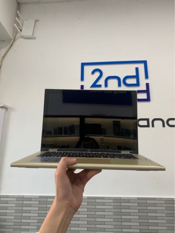 Laptop Dell Inspiron 13-7359 - i7-6500U - Ram 8GB/256GB SSD - Màu vàng - Pin 50% - Ngoại hình: 96% - Màn phản quang, liệt cảm 1 điểm - Kèm sạc