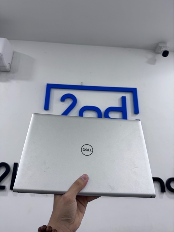 Laptop Dell Inspiron 14 5415 - Ryzen 7 5700U - 8/512Gb SSD - Màu bạc - Pin 66% - Ngoại hình 97% - Hở nhẹ mặt dưới, trầy góc, Màn ám vàng nhẹ, hở sáng viền trái, Layout phím nhật - Kèm sạc