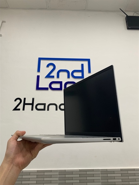 Laptop Dell Inspiron 14 5430 - i7-1360P - Ram 16/1TB - Màu trắng - Pin 74% - Ngoại hình: 98% - Box 2