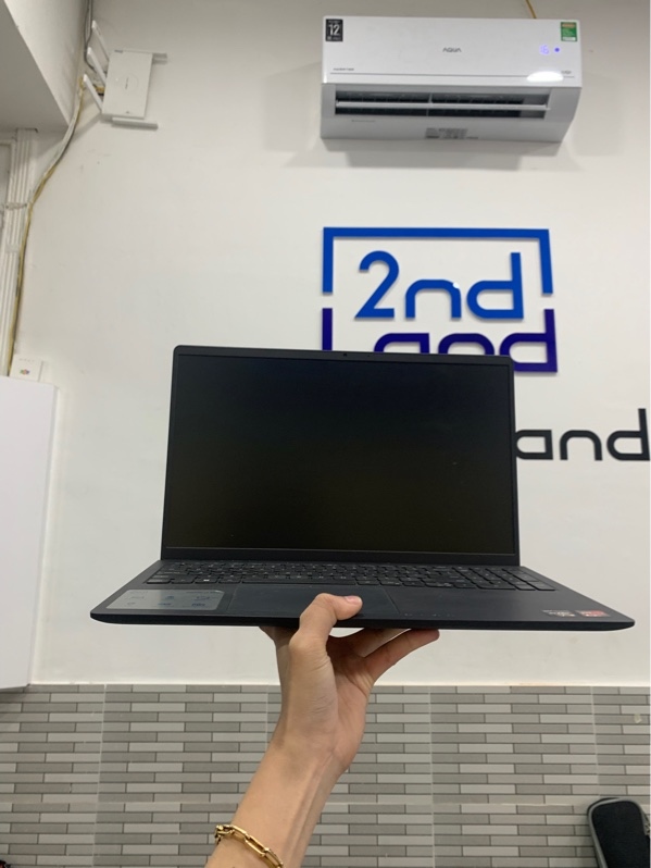 Laptop Dell Inspiron 15 3515 - Ryzen 5 3450 - Ram 8gb/ssd 256gb - Màu đen - Pin 51% - Ngoại hình: 96% - Kèm sạc