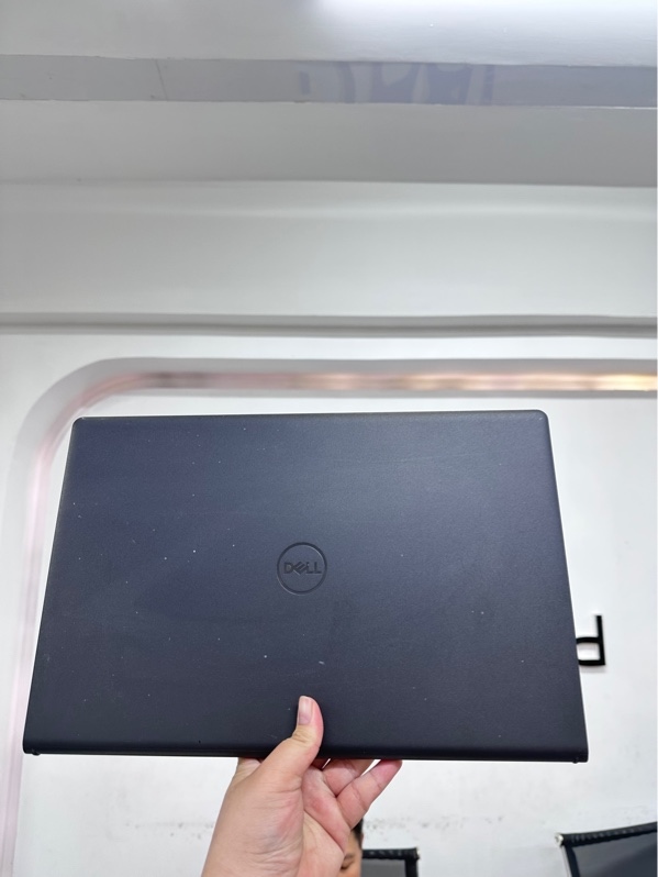 Laptop Dell Inspiron 15 3520 - i5 1235U 8/512ssd - Màu đen - Pin thay 100% - Ngoại hình 98% - Kèm sạc
