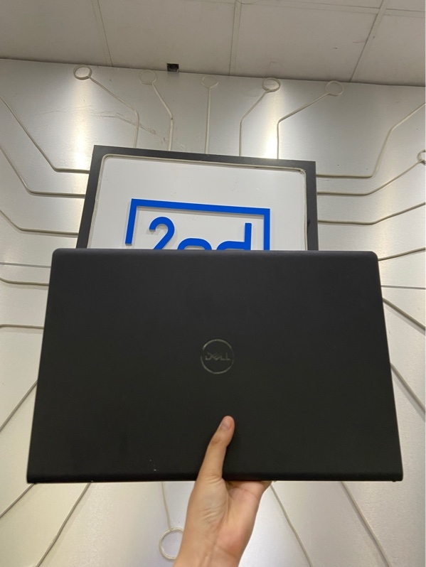 Laptop Dell Inspiron 15 3520 - Intel Core i5-1235U - Ram 16/512GB SSD - Sức khỏe Ổ 96 Chạy 317 Giờ - Pin 97% - Màu đen - Ngoại hình: 98% - Màn viền ám xanh - Kèm sạc
