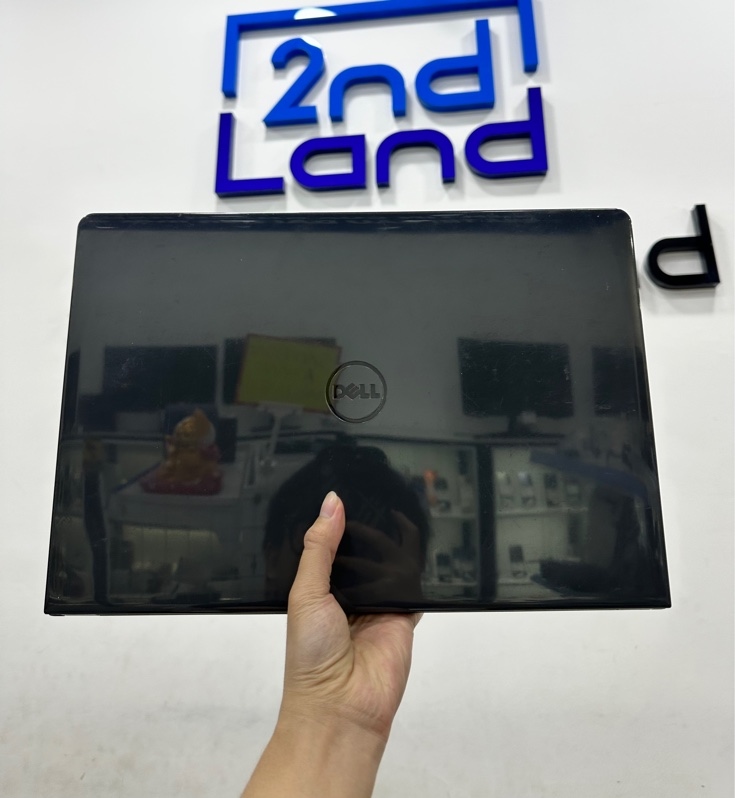 Laptop Dell inspiron 15 3567 - i3 7100U - Ram 6/240GB SSD/ 1TB HDD - Pin 100% thay new - Màu đen - Ngoại hình 97% - Mất đèn nút nguồn, màn phản quang - Kèm sạc