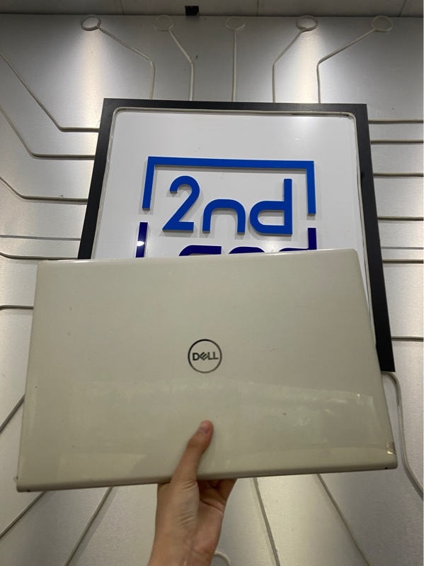 Laptop Dell Inspiron 15 5510 - i5-11300H - Ram 8/256GB SSD - Pin 64% - Màu xám - Ngoại hình: 98% - Kèm sạc