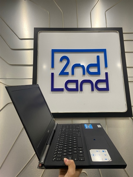 Laptop Dell Inspiron 15 7000 Gaming- i5-7300HG-GTX 1050 Ti-Ram 16/128GB SSD - 500GB HDD - Pin chai - Màu đen - Ngoại hình: 98% - Loa rè nặng, màn ám hồng viền vừa, màn hở sáng bên phải,viền cao su nứt,touchpad trái phải hư vật lý,cổng USB hư- Không sạc 2