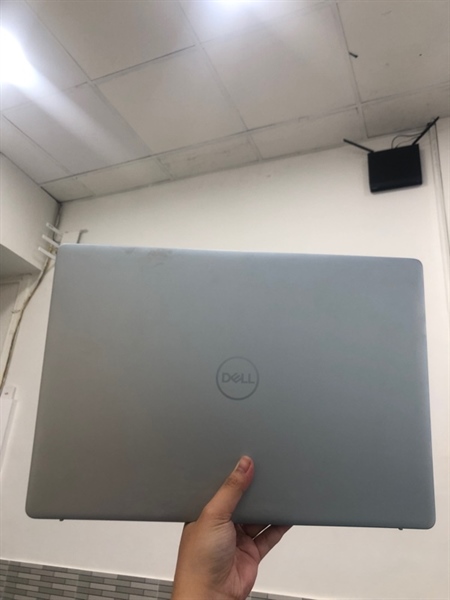 Laptop Dell Inspiron 16 - i7-150V - 16/512 GB SSD - Màu bạc - Đã thay pin - Ngoại hình 97% - Kèm sạc
