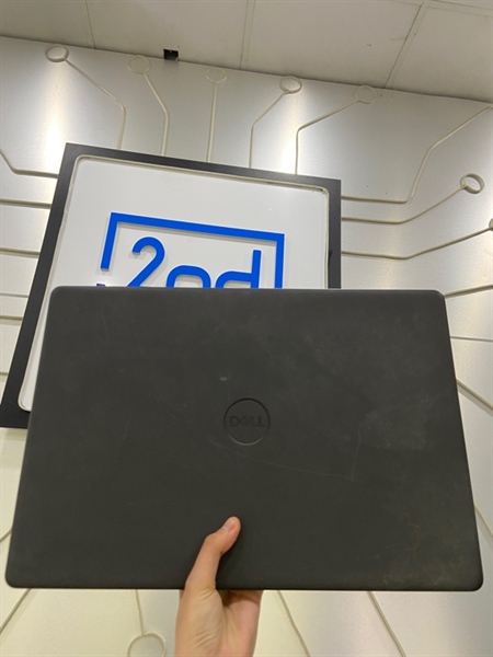Laptop Dell Inspiron 3501 - i3-1005G1 - Ram 4/256GB - Pin 60% - Màu đen - Ngoại hình: 97% - Lưng trầy, màn tối + in phím , tối 4 góc, viền ám hồng - Kèm sạc hở dây