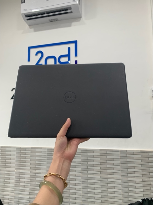 Laptop Dell Inspiron 3501 - i5-1135G7 - Ram 4GB/512GB SSD - Màu đen - Pin 80% - Ngoại hình: 96% - Màn ám phản quang - Kèm sạc