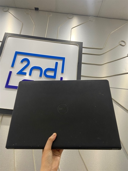 Laptop Dell Inspiron 3558 - I5-5200U Geforce 920 - Ram 8/120GB SSD - 1TB HDD - Pin chai - Màu đen - Ngoại hình: 96% - Mất 4 ốc đáy, hở mặt đáy, màn hở sáng, ám hồng 4 cạnh, mất phím C, phím S bấm cứng - Body - Kèm sạc