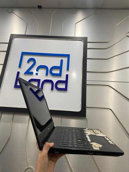 Laptop Dell Inspiron 3558 - I5-5200U Geforce 920 - Ram 8/120GB SSD - Pin chai - Màu đen - Ngoại hình: 96% - Mất 4 ốc đáy - Body - Kèm sạc 2