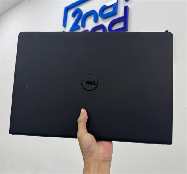 Laptop Dell Inspiron 3576 - i5 8250U - 8/240 SSD - 1TB HDD - Pin Chai - Màu đen - Ngoại hình 97% - Nứt khung trầy , màn hoằn phím , hư 1 cổng UsB - Kèm sạc