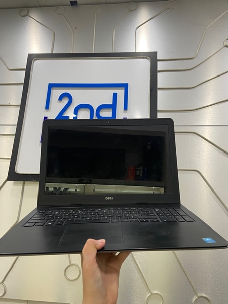 Laptop Dell Inspiron 5547 - i7-4150U - Radeon R7 M265 - Ram 8/128GB SSD - Pin 100% - Màu bạc - Ngoại hình: 97% - Màn ám vàng, 2 đốm phản quang, in phím, bể góc + nứt nhẹ mặt C, mất đệm mặt D, hư cổng HDMI , loạn touchpad, loa rè dải âm cao - Kèm sạc 1