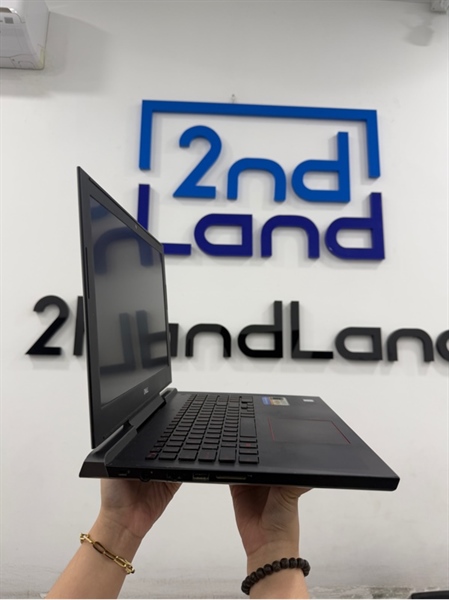 Laptop Dell Inspiron 7577 - i5 7300HQ/GTX 1050 - 8/128GB SSD - 1TB HDD - Màu đen - Pin 100% - Ngoại hình 97% - Màn ám vàng , tối viền nhẹ , viền xước nhiều , đế cao su nứt - Kèm sạc 130W 2