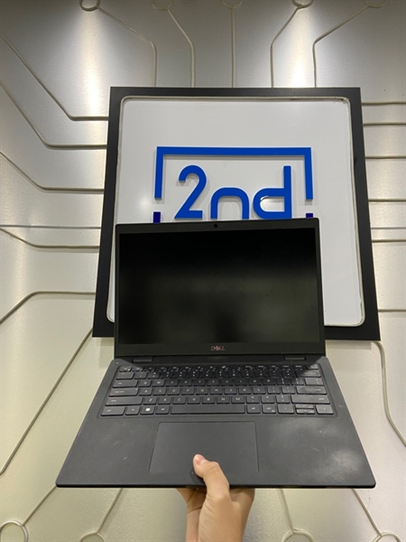 Laptop Dell Latitude 3420 - i3-1115G4 - Ram 8/256GB SSD - 60HZ - Pin 69% - Màu đen - Ngoại hình: 97% - Trầy viền, lưng màn ám vàng, màn trầy , thân máy phai màu - Kèm sạc 1