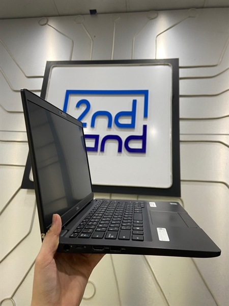 Laptop Dell Latitude 5300 - 60hz - i7-8665U - Ram 16/256GB SSD - Pin 60% - Phím Nhật - Màu đen - Ngoại hình: 98% - Liệt nút \ , màn bầm - Kèm sạc 2