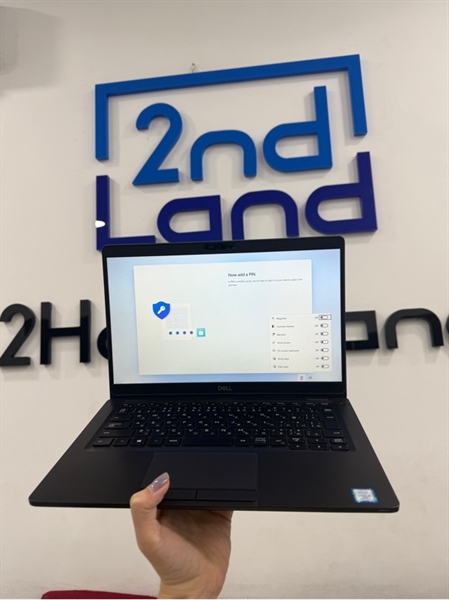 Laptop Dell Latitude 5300 - i5 8365U - 8/256GB SSD - Phím Nhật - Màu đen - Pin 58% - Ngoại hình 98% - Màn hồng nhẹ , 1 đốm phản quang - Kèm sạc 2