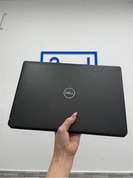Laptop Dell Latitude 5300 - i7-8665 - RAM 8/256 SSD - Màu đen - Pin 100% - Ngoại hình 97% - Bể góc nhẹ, màn in phím - Kèm sạc