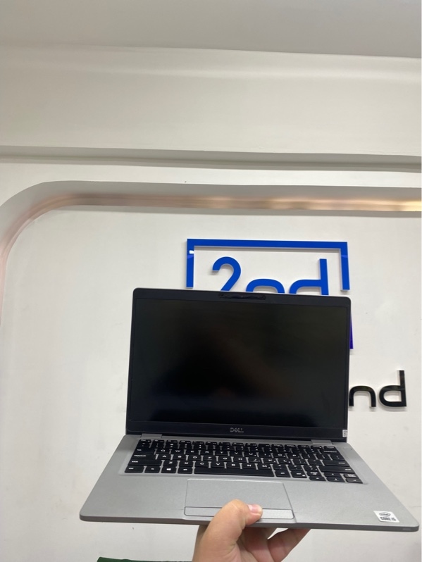 Laptop Dell Latitude 5310 - i5 10210U - ram 16/256gb ssd - Màu xám - Pin 93% - Ngoại hình 97% - Kèm sạc