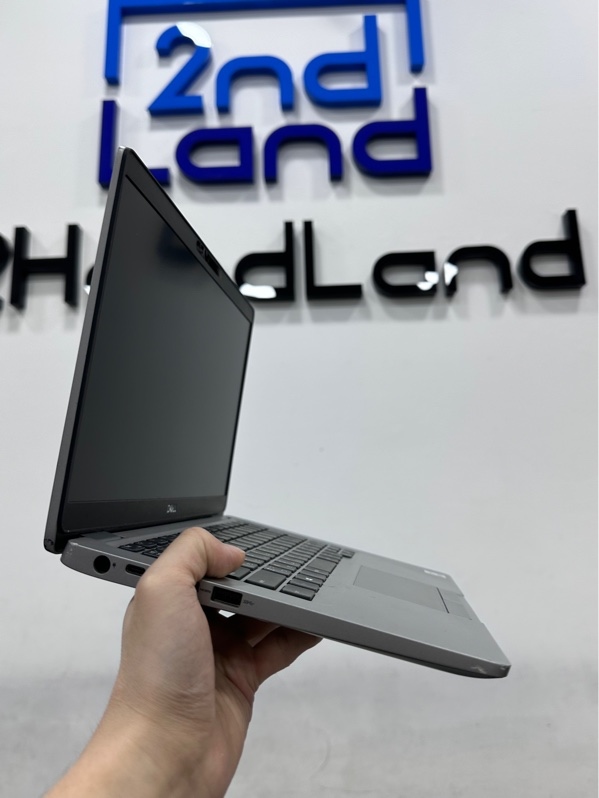 Laptop Dell latitude 5310 - i5 10310U - Ram 16/256GB SSD - Pin 50% - Màu bạc - Ngoại hình 97% - Kèm sạc đứt nhẹ