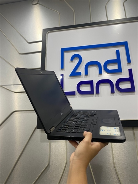 Laptop Dell Latitude 5470 - Ram 8GB i5-6300U - 256GB SSD - Pin thay new - Màu đen - Ngoại hình: 97% - Màn ám - Body - Kèm sạc 2