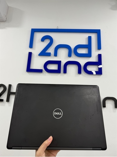 Laptop Dell latitude 5480 - i5 6300U - 8/512GB SSD - Màu đen - Pin 100% - Ngoại hình 97% - Bể khung , trầy , màn phản quang , ám vàng hoằn phím - Kèm sạc