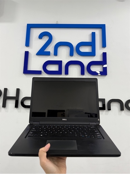 Laptop Dell latitude 5480 - i5 6300U - 8/512GB SSD - Màu đen - Pin 100% - Ngoại hình 97% - Bể khung , trầy , màn phản quang , ám vàng hoằn phím - Kèm sạc 2