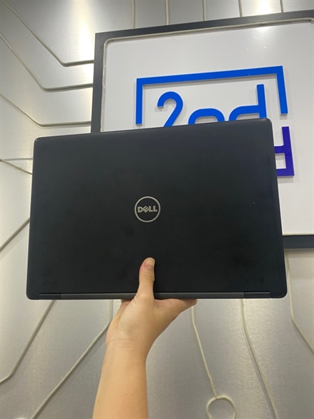 Laptop Dell Latitude 5480 - i5-6300U - Ram 8/256GB M2SSD - Card HD Graphics 520 - Pin 58% - Màu đen - Ngoại hình: 99% - lỗi 1 chân ram - Body - Kèm sạc