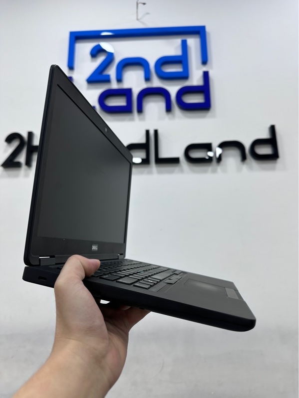 Laptop Dell latitude 5480 - i7 7600U - Ram 8/256GB ( Sức khỏe 97% ) - Pin 100% - Màu đen - Ngoại hình 97% - Kèm sạc