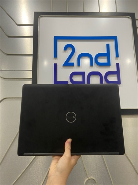 Laptop Dell Latitude 5480 - i7-7820 HQ - Ram 8GB SSD 256GB - Pin 67% - Màu đen - Ngoại hình: 97% - Màn phản quang 2 chấm, màn ám viền vàng - Kèm sạc