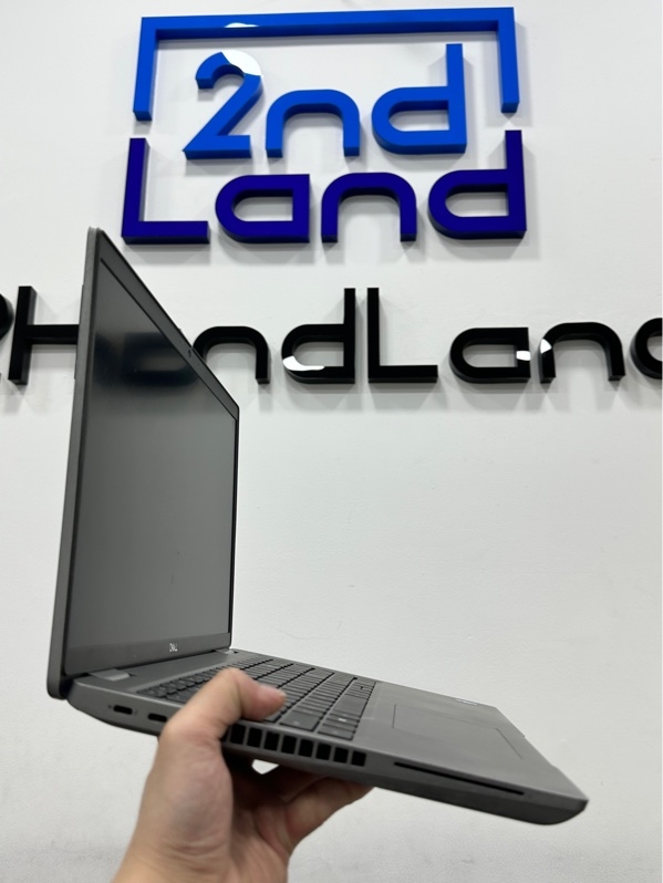 Laptop Dell Latitude 5521 - Bản không cảm ứng - i7 11850H - Ram 32/256GB SSD (96%) - Pin 60% - Màu xám - Ngoại hình 97% - Kèm sạc