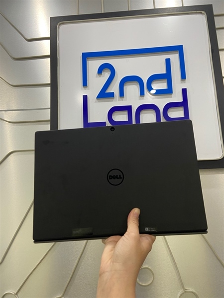 Laptop Dell Latitude 7275 - Intel R Core TM M7-6Y75 - Ram 8/256GB SSD - Phím Nhật - Pin80% - Màu đen - Ngoại hình: 98% - Bàn phím liệt 1 nút , double click nút B,N,?, màn phản quang, ám hồng , mặt đế trầy, Bỏ phím - Kèm sạc hãng khác