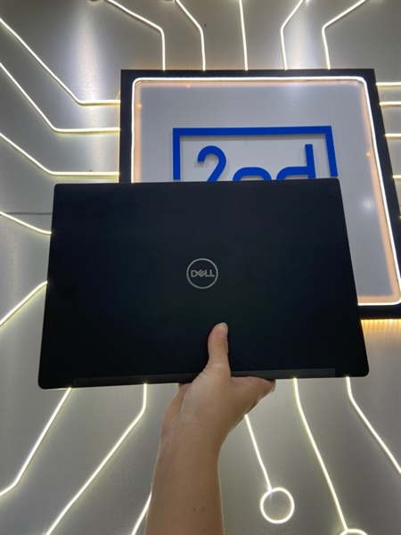 Laptop Dell Latitude 7290 - I5-7300U - Ram 8/128GB SSD - Phím nhật - Pin 73% - Màu đen - Ngoại hình: 98% - Trầy khung màn mặt B - Kèm sạc
