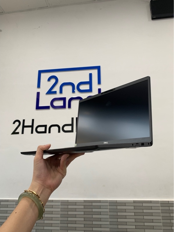 Laptop Dell Latitude 7400 - i7-7665U - 8GB/256GB SSD - Màu đen - Pin 87% - Ngoại hình: 98% - Màn ám xanh nhẹ - Kèm sạc