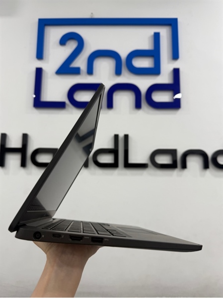 Laptop Dell Latitude 7400 - i7 8665U - 16/500GB SSD - Màu đen - Pin 81% - Ngoại hình 98% - Màn ám vàng , 1 đốm phản quang nhỏ - Kèm sạc 1