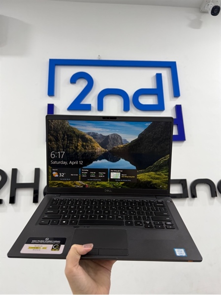 Laptop Dell Latitude 7400 - i7 8665U - Ram 8/256GB - Màu đen - Pin 100% - Ngoại hình 98% - Kèm sạc 2
