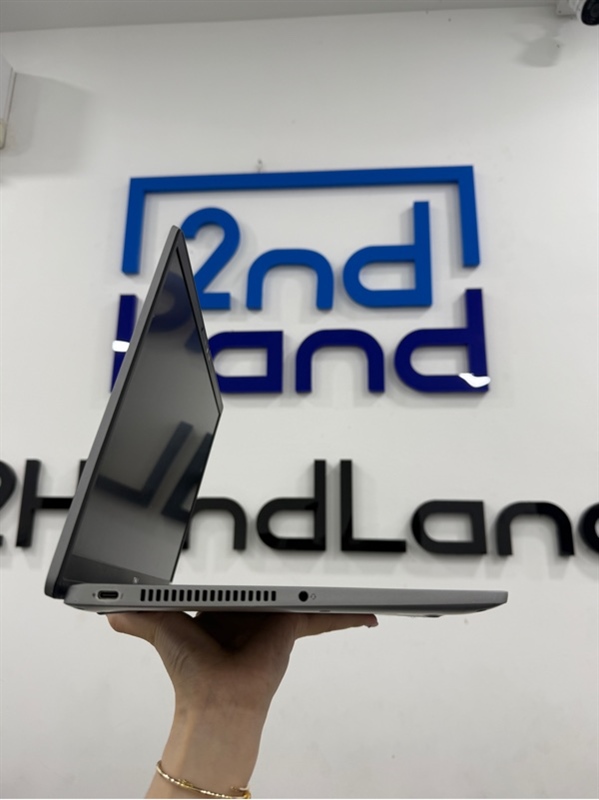 Laptop Dell Latitude 7420 - i7 1185G7 - ram 16/ssd 512 - Màn cảm ứng - Màu bạc - Pin 67% - Ngoại hình 98% - Màn hồng nhẹ , cấn góc nhẹ - Kèm sạc