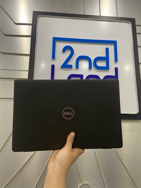 Laptop Dell Latitude 7420 - Intel i7-1165G7 Gen 11 - Ram 16GB 256GB SSD - Màn cảm ứng - Pin 72% - Màu đen - Ngoại hình: 97% - viền ám vàng - Body - Kèm sạc