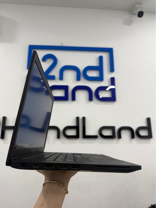 Laptop Dell Latitude 7480 - chip i7 7600U - ram 8gb/SSD 256gb - Màu đen - Pin 95% - Ngoại hình 97% - Màn trầy , màn hồng , tối 4 góc , quạt tản rít , máy trầy , mất vân tay - Kèm sạc