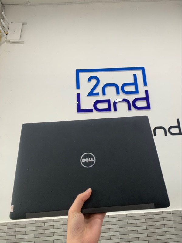 Laptop Dell Latitude 7480 - i7-6600U - Ram 8GB/SSD 256GB - Màu đen - Pin 100% đã thay - Ngoại hình: 98% - Màn ám viền vàng - Kèm sạc