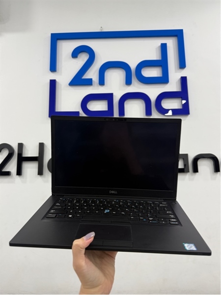 Laptop Dell Latitude 7490 - i7 8650U - Ram 8GB/256GB SSD - Màu đen - Pin 85% - Ngoại hình 98% - Màn hồng nhẹ , xước xung quanh , bung cao su màn - Kèm sạc 2