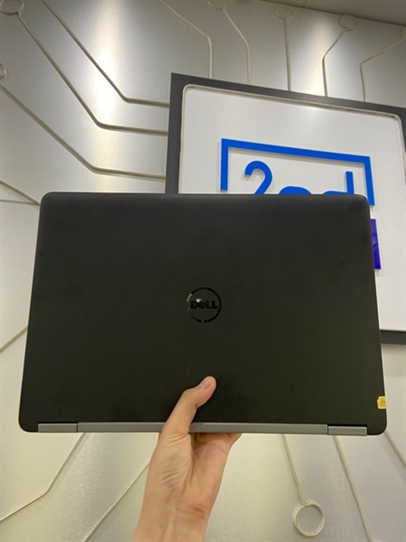 Laptop Dell Latitude E7270 - Chip i7-6600 - Ram 8/128GB SSD - Pin 78% - Màu đen - Ngoại hình: 97% - Màn phản quang nhẹ, liệt phím Prtser - Kèm sạc