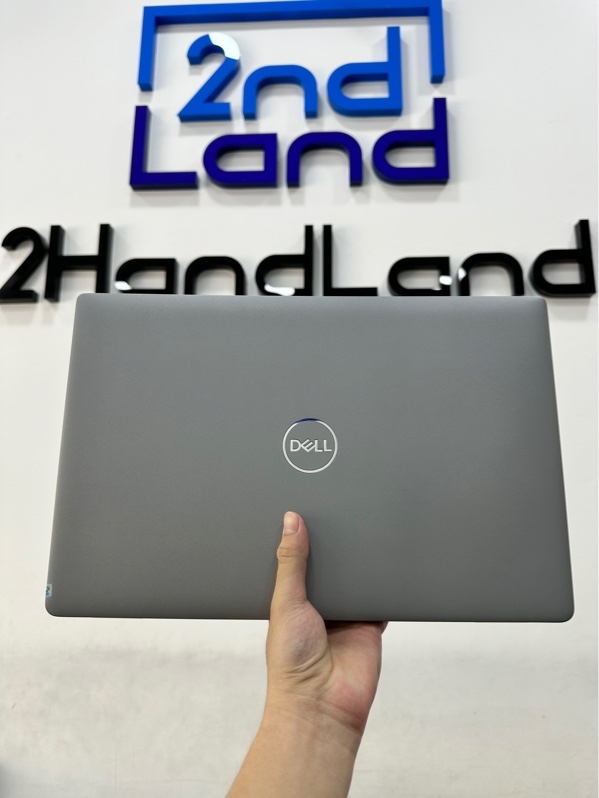 Laptop Dell Precision 3570 - i7 1255U - Ram 32/256GB SSD ( 82% ) - Pin 100% - Màu bạc - Ngoại hình 97% - Màn 1 đốm phản quang nhẹ,bản lề hơi lỏng - Kèm sạc