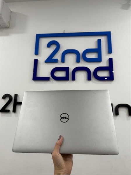 Laptop Dell Precision 5520 - i7 7820 - 16/1TB SSD - Màn cảm ứng - Màu bạc - Pin 92% - Ngoại hình 97% - Màn ám vàng , hở sáng , tối viền nhẹ , cấn góc ,trầy - Kèm sạc 130W