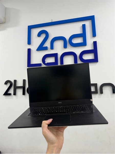 Laptop Dell Precision 5530 - i7-8850H/ Nvidia Quadro P1000 - 16/256Gb SSD - Màn fullHD - 60Hz - Màu bạc - Pin 87% - Ngoại hình 97% - Mòn vỏ , màn ám vàng , phản quang chấm nhỏ , mất 2 ốc đáy - Kèm sạc 2