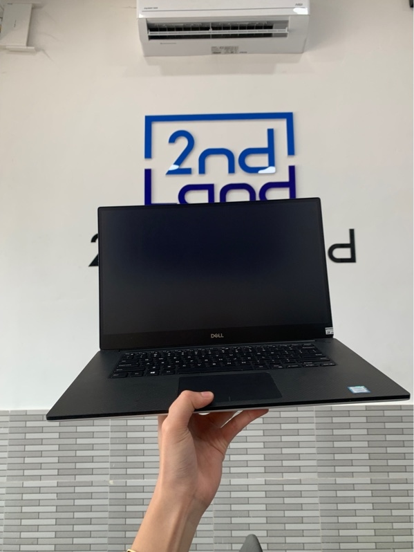 Laptop Dell Precision 5540 - i7-9850H - Ram 16GB/512GB SSD - Nvidia Quadro T1000- 4K TOUCH - Màu bạc - Pin 95% - Ngoại hình: 98% - Màn phản quang - Kèm sạc