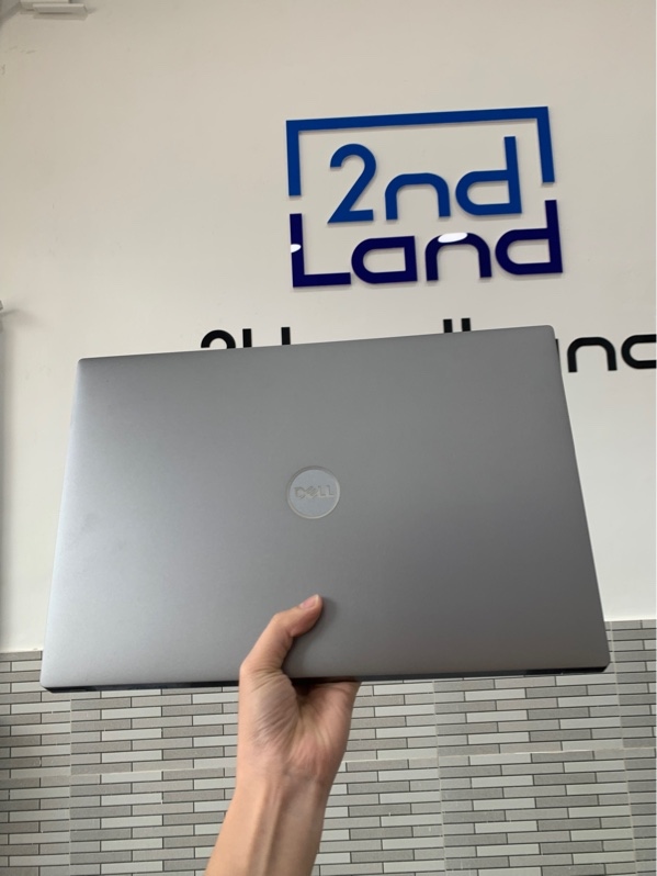 Laptop Dell Precision 5550 - i7-10750H - Quadro T1000 4GB - Ram 32GB/SSD 512GB - Màu trắng - Pin 57% - Ngoại hình: 96.5% - Màn ám viền vàng - Kèm sạc