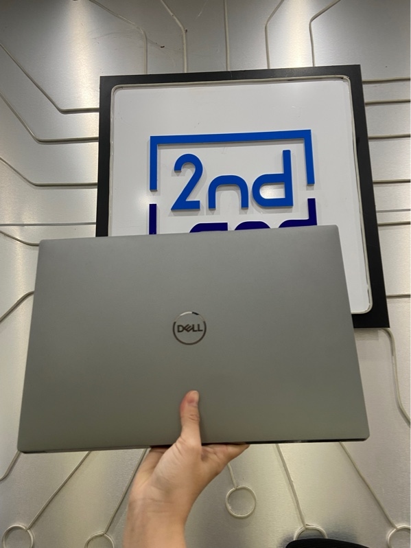 Laptop Dell Precision 5560 - i7-11850H - Ram 16/256GB SSD - Ổ tốt - RTX A2000 - Pin 47% - Màu đen - Ngoại hình: 97% - Xước sườn, màn ám hồng - Body - Kèm sạc