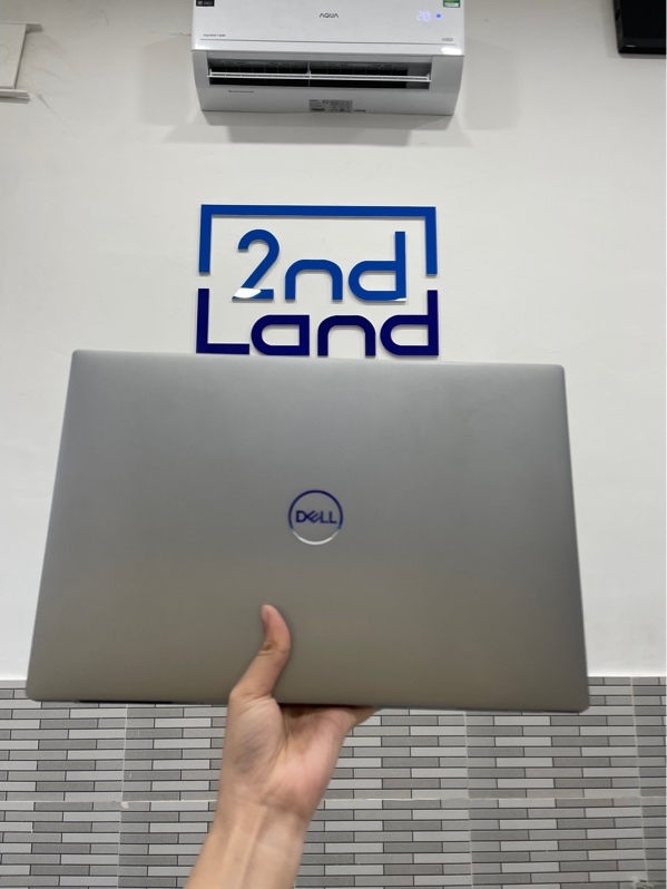 Laptop Dell Precision 5560 - i9-11950H - Ram 32GB/512GB SSD- Màu bạc - Pin 50% - Ngoại hình: 98% - Màn ám hồng viền - Kèm sạc